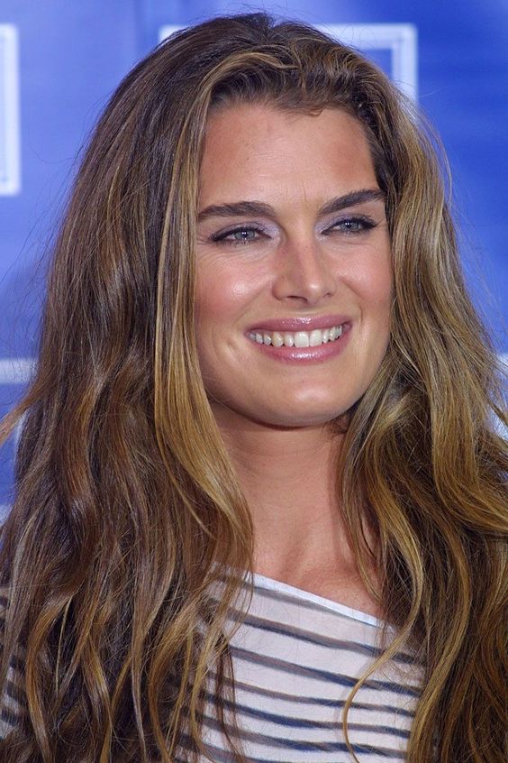 Brooke Shields ennyi idősen is ragyog