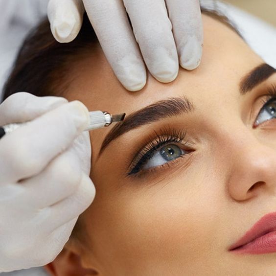 Mielőtt kipróbálnád: Fontos tudnivalók a microblading szemöldökről