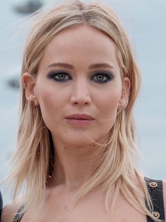 Jennifer Lawrence megsérült a forgatáson