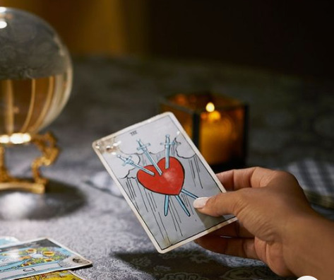 Egy félrevezető helyzetre hívja fel a figyelmed a kártya – Mit üzen a Symbolon-tarot a hétre ( 2022. október 17. – 2022. október 23.)